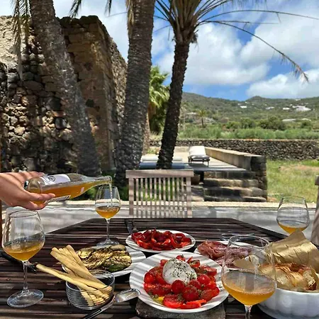 Ferienhaus Antique Rural Dammuso With Pool And Sea View *